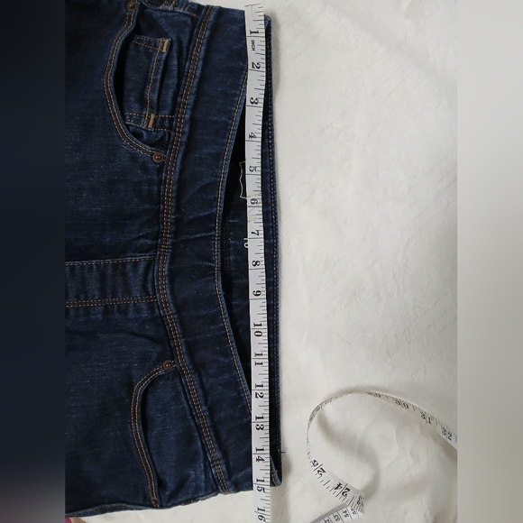 Levi's jeans Womans Elastic waist Straight leg Dark Blue wash pull on size 10 - Picture 8 of 13